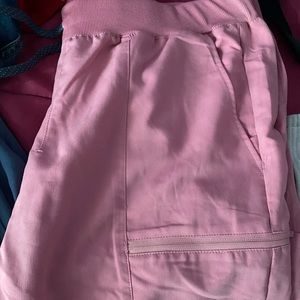 New fabletics joggers scrub pants 1x too big